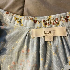 LOFT Light Blue Floral Blouse XXL